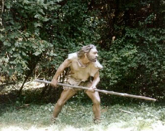 Preparing to spear a mammoth (prehistoparc, Tursac)