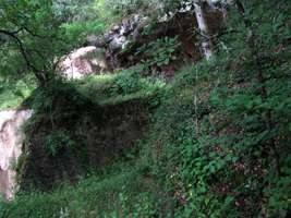 Combe Grenal overhang and trench