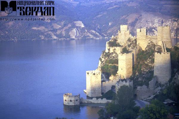 Golubac Fortress - Wikipedia