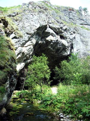 Kapova Cave entrance