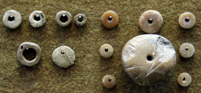 Afontova Gora knives beads and/or pendants 