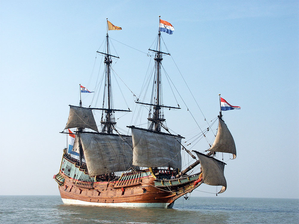 Batavia under sail 