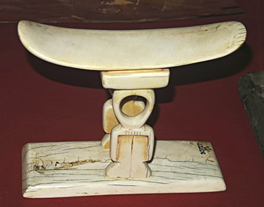 Coffin of Gua headrest