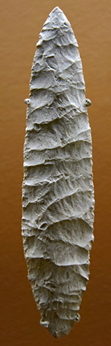laurel leaf point