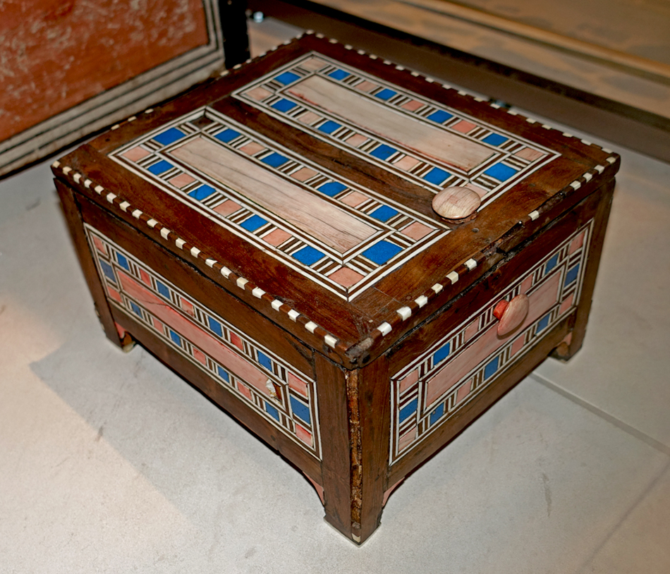 DSC02403box