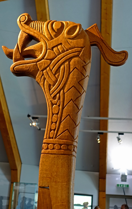 DSC02938headdragonsm